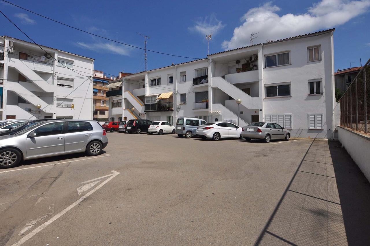 1174 Lutgardo Lopez - Apivend Immo Roses